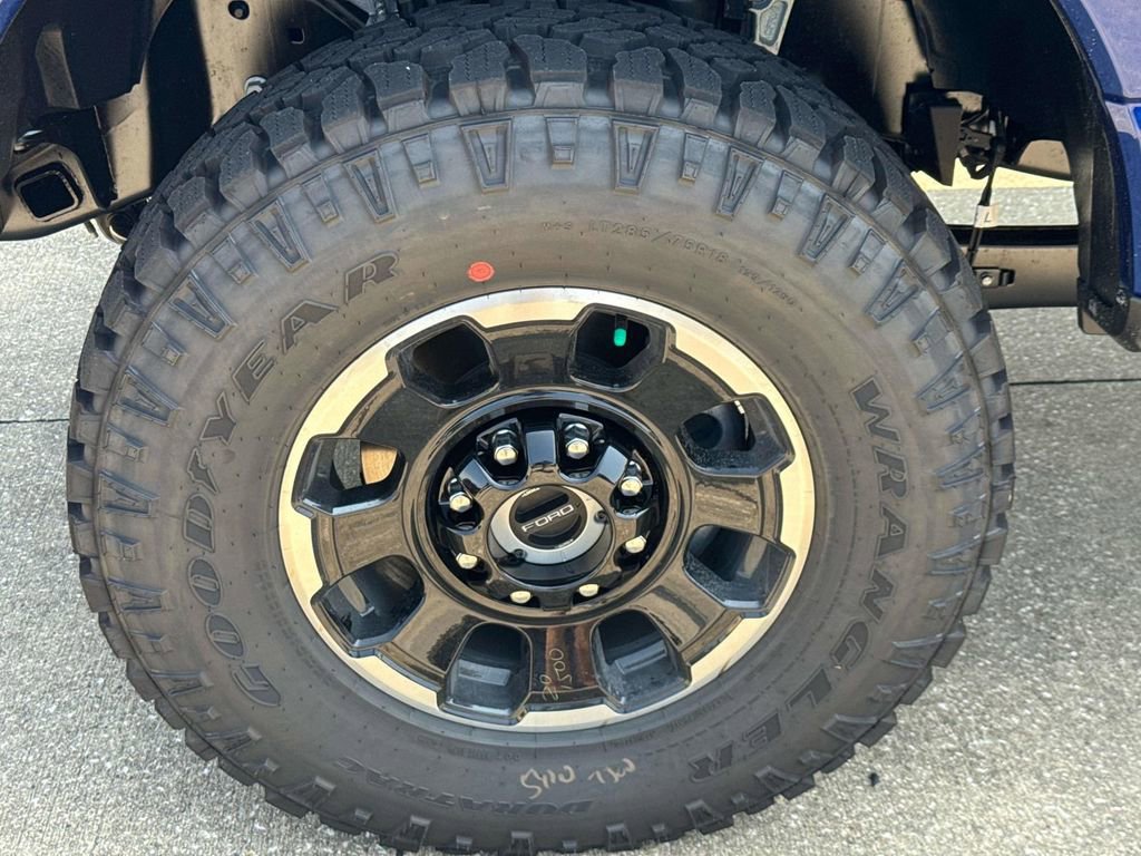 New 2026 Ford F350 4x4 Crew Cab Super Duty image 3