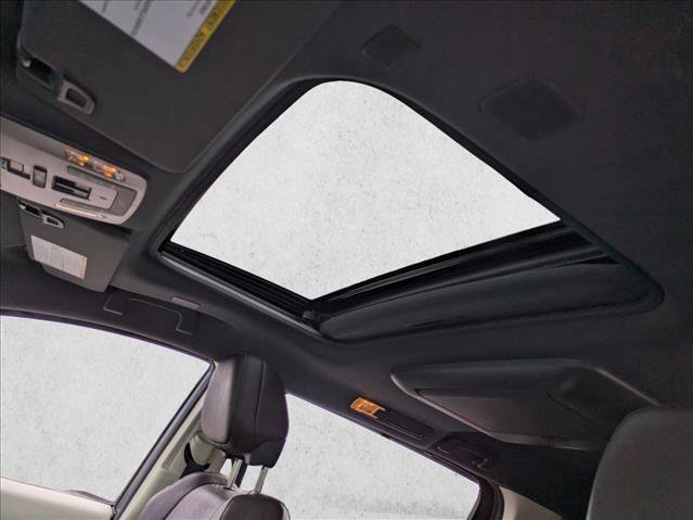 Certified 2023 Toyota Sienna Platinum image 16