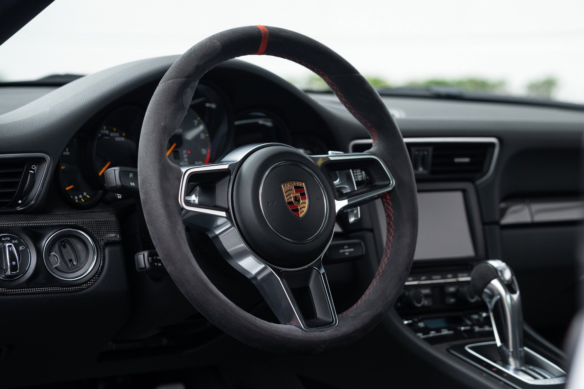 Used 2016 Porsche 911 GT3 RS RWD image 5
