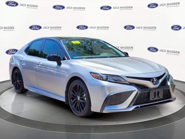 Used 2023 Toyota Camry XSE AWD/4WD image 7