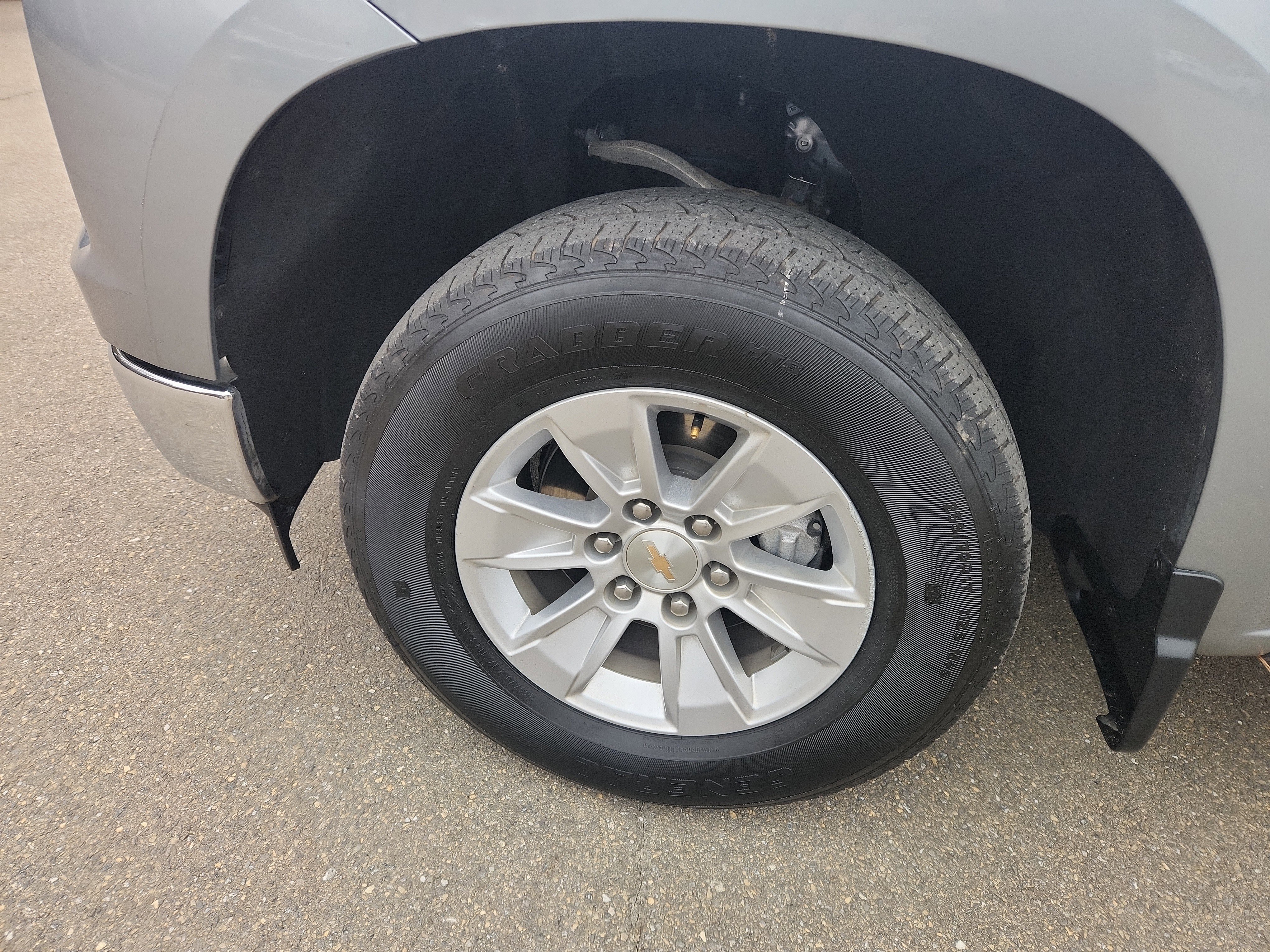 Used 2025 Chevrolet Silverado 1500 LT image 47