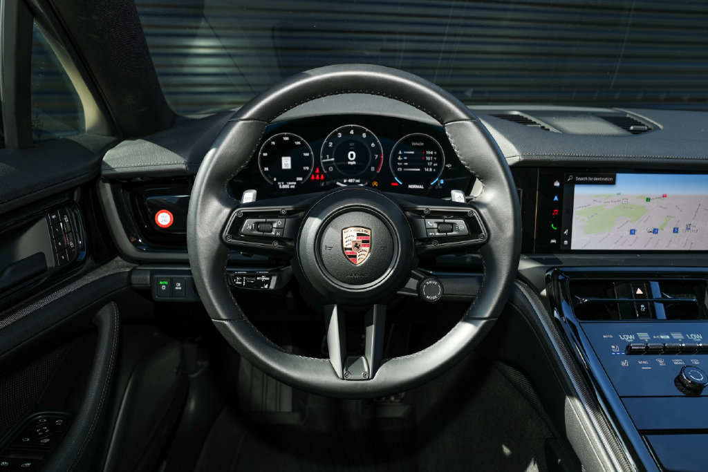 Certified 2026 Porsche Panamera 4 AWD/4WD image 28