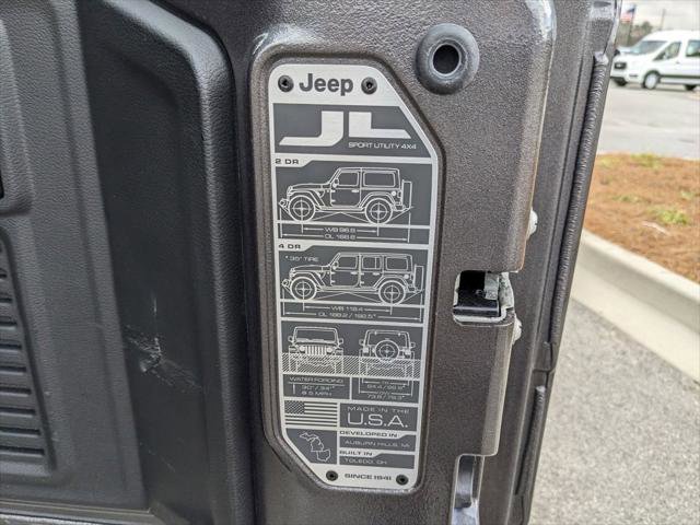 Certified 2025 Jeep Wrangler Unlimited Rubicon 4xe w/ Safety Group image 44