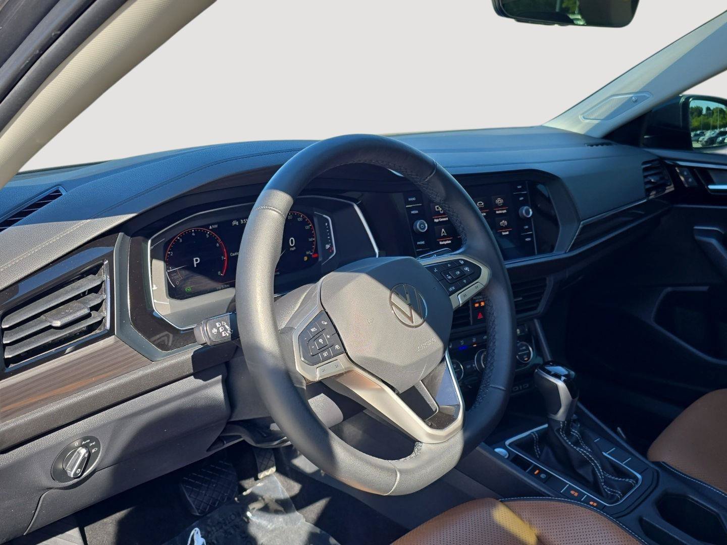 Used 2022 Volkswagen Jetta SEL FWD image 18