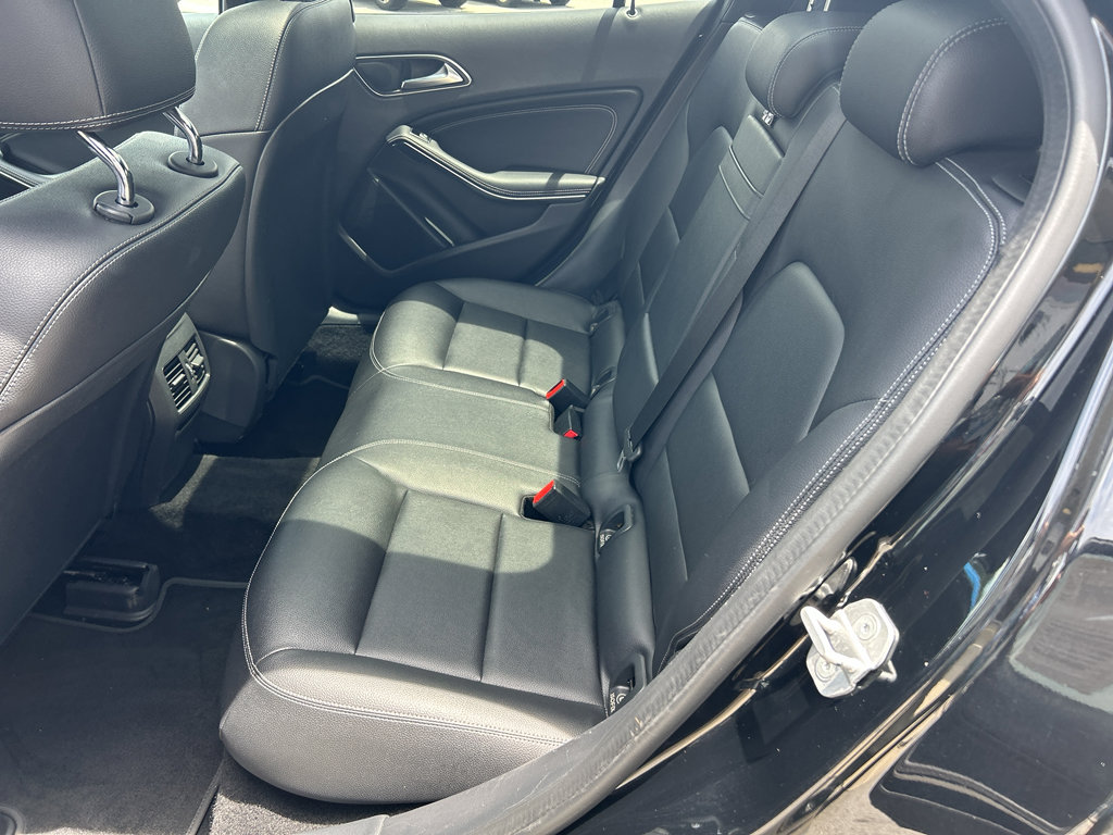 Used 2017 Mercedes-Benz GLA 250 4MATIC image 18