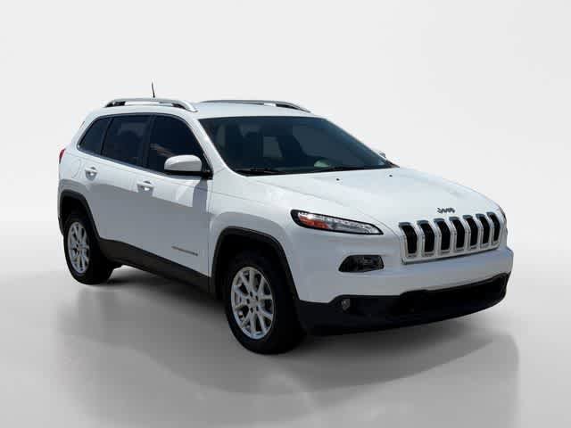 Used 2017 Jeep Cherokee Latitude FWD image 7