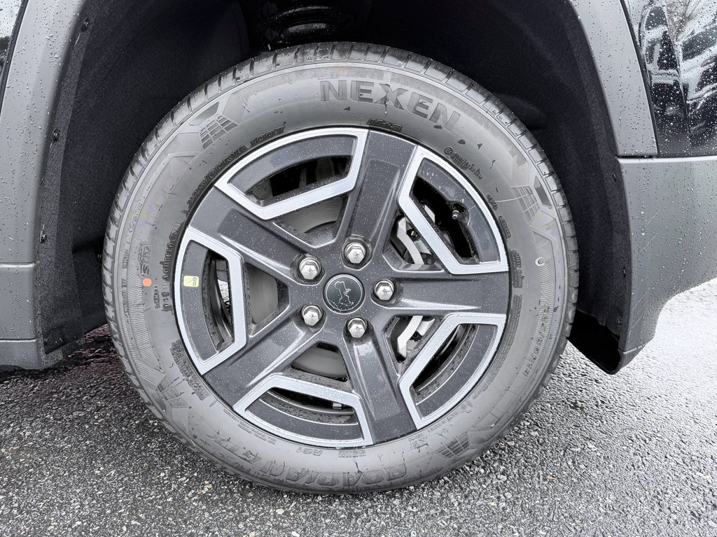New 2026 Jeep Cherokee Laredo AWD/4WD image 35