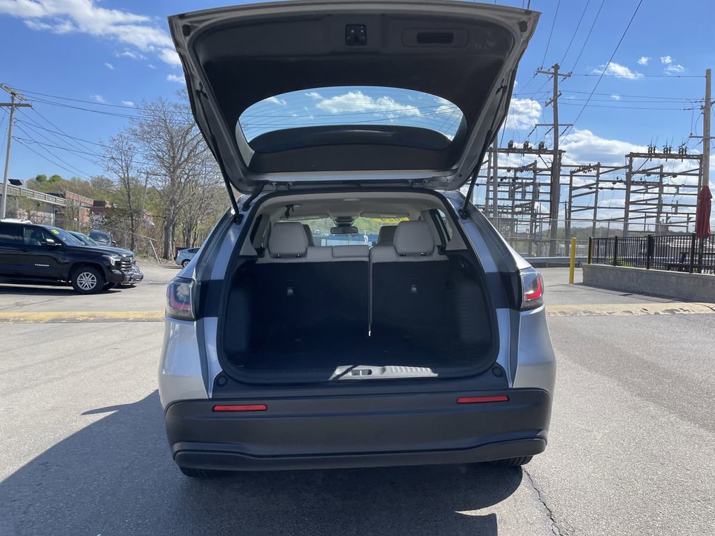 Used 2024 Honda HR-V LX image 13