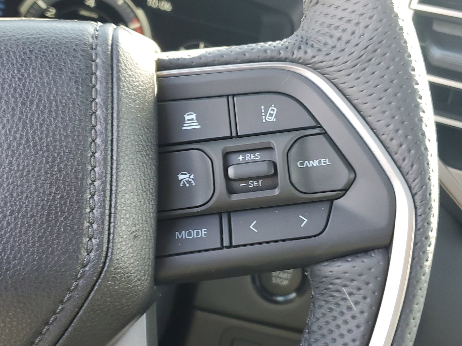New 2026 Toyota Tundra Limited AWD/4WD image 24