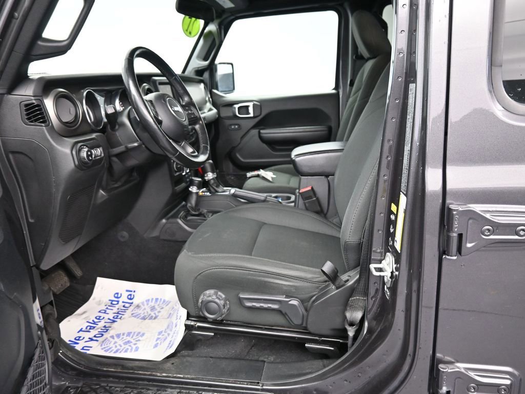 Used 2021 Jeep Gladiator Sport AWD/4WD image 30