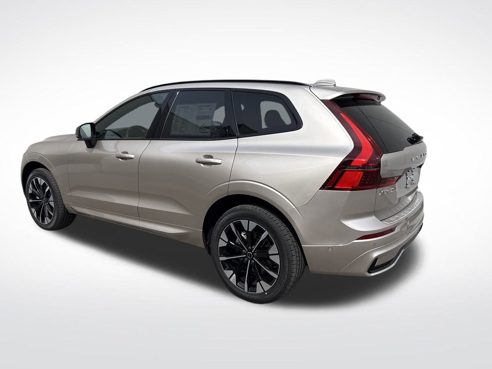 New 2026 Volvo XC60 B5 Plus w/ Protection Package Premier image 3