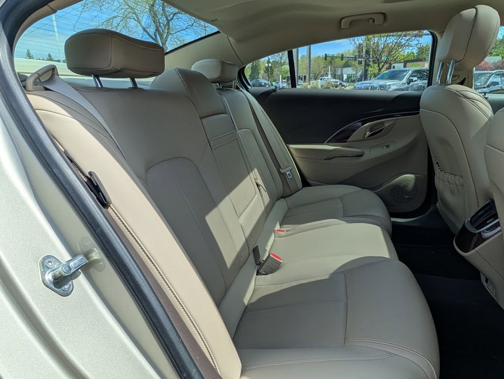 Used 2014 Buick LaCrosse Premium w/ Driver Confidence Package FWD image 22