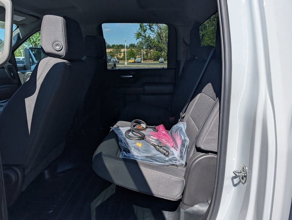 New 2026 GMC Sierra 2500 Pro w/ 1SA Pro Safety Plus Package AWD/4WD image 12