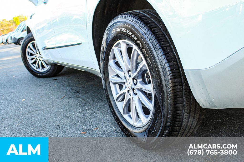 Used 2024 Buick Enclave Premium image 15