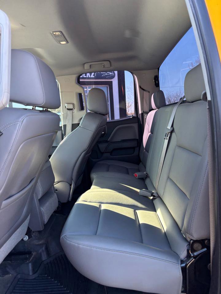 Used 2015 Chevrolet Silverado 1500 W/T w/ Trailering Package image 14