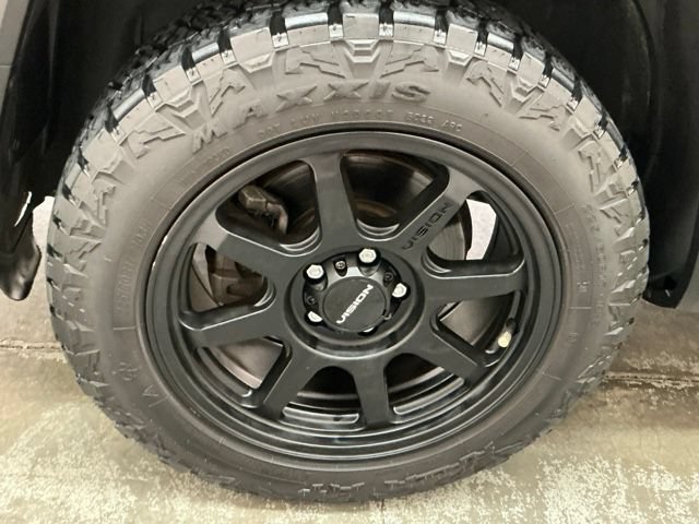 Used 2016 Jeep Renegade Sport w/ Power & Air Group FWD image 8