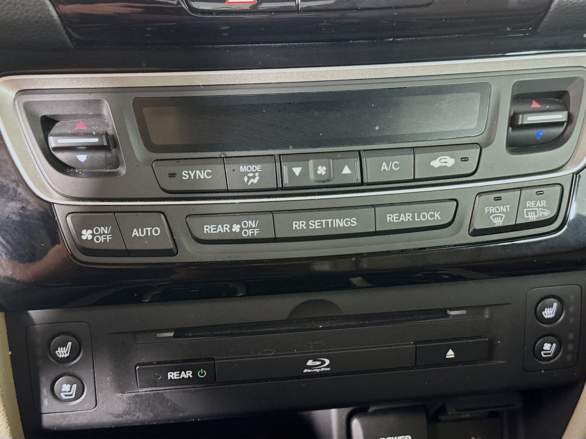 Used 2017 Honda Pilot Elite image 23