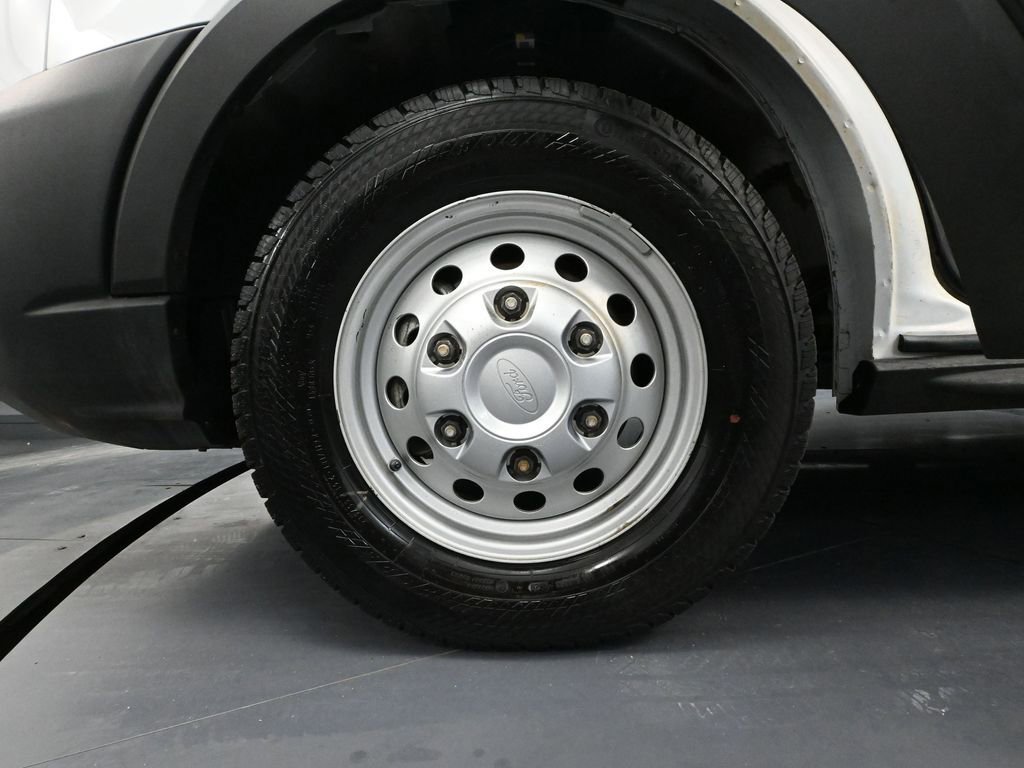 Used 2023 Ford Transit 350 XL image 17