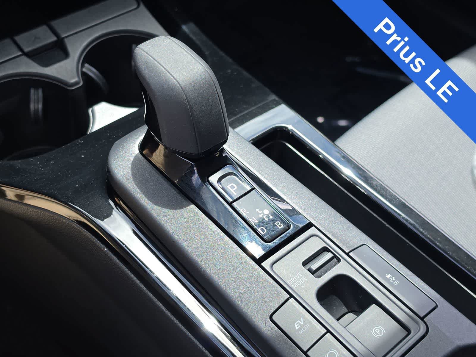 Used 2023 Toyota Prius LE FWD image 21