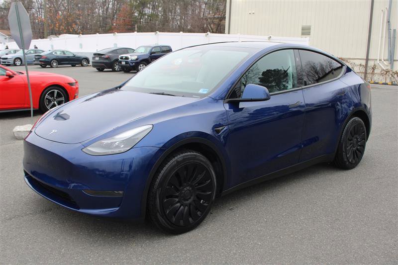 Used 2024 Tesla Model Y Long Range image 4