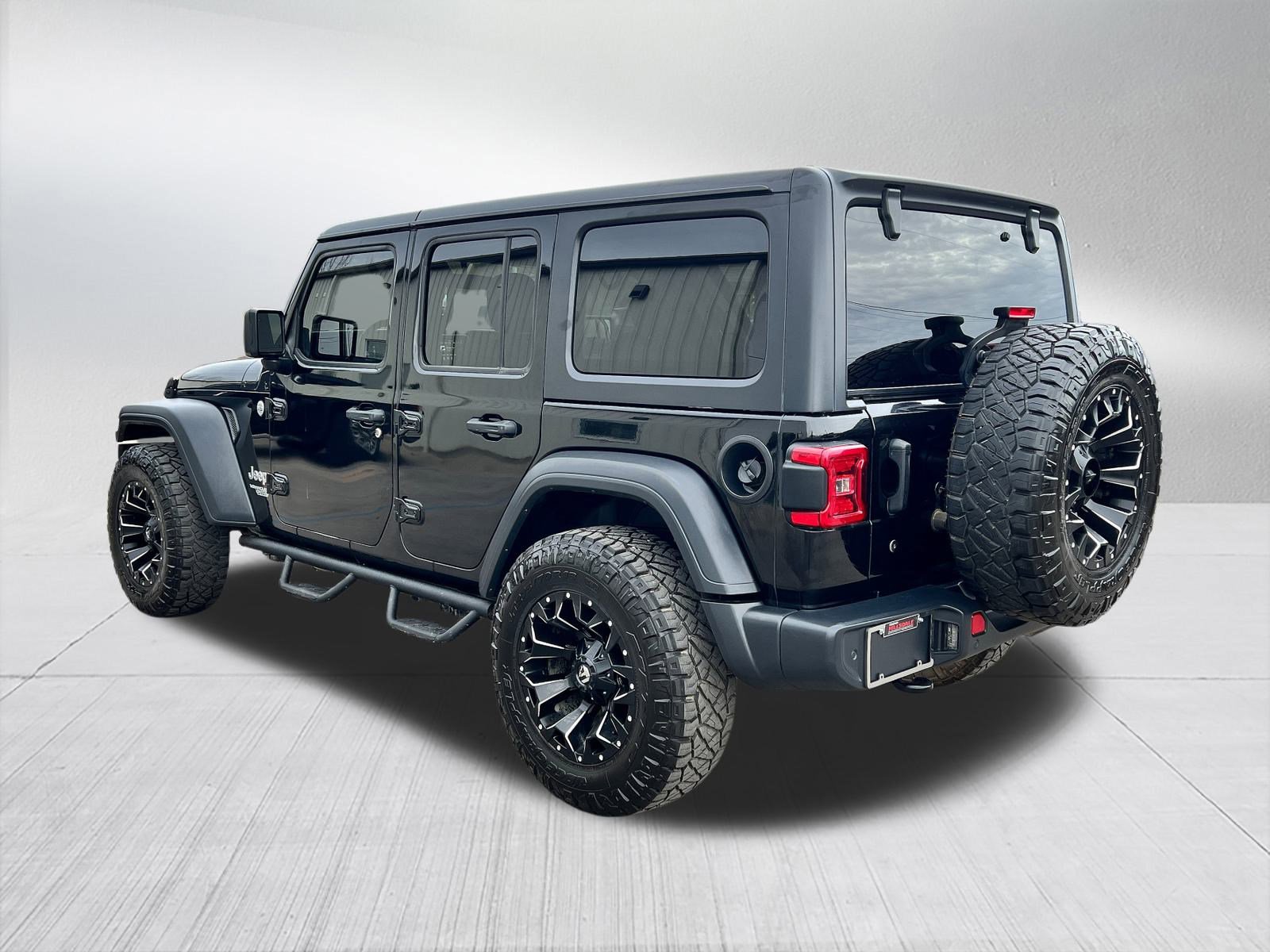 Used 2018 Jeep Wrangler Unlimited Sport S image 6