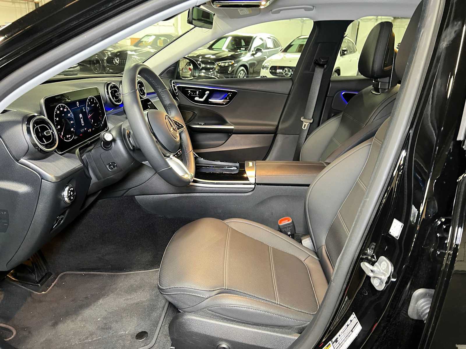 Used 2026 Mercedes-Benz C 300 4MATIC Sedan image 23
