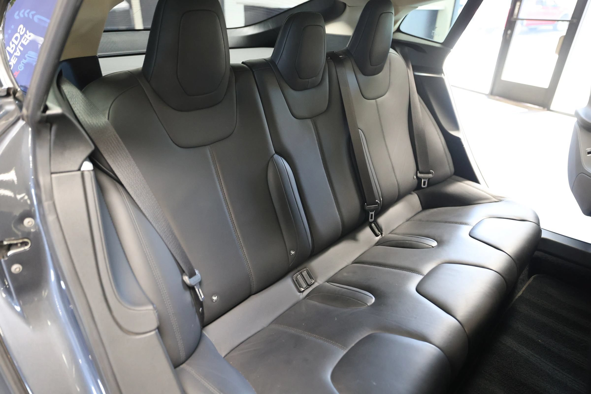 Used 2015 Tesla Model S 85D AWD/4WD image 41
