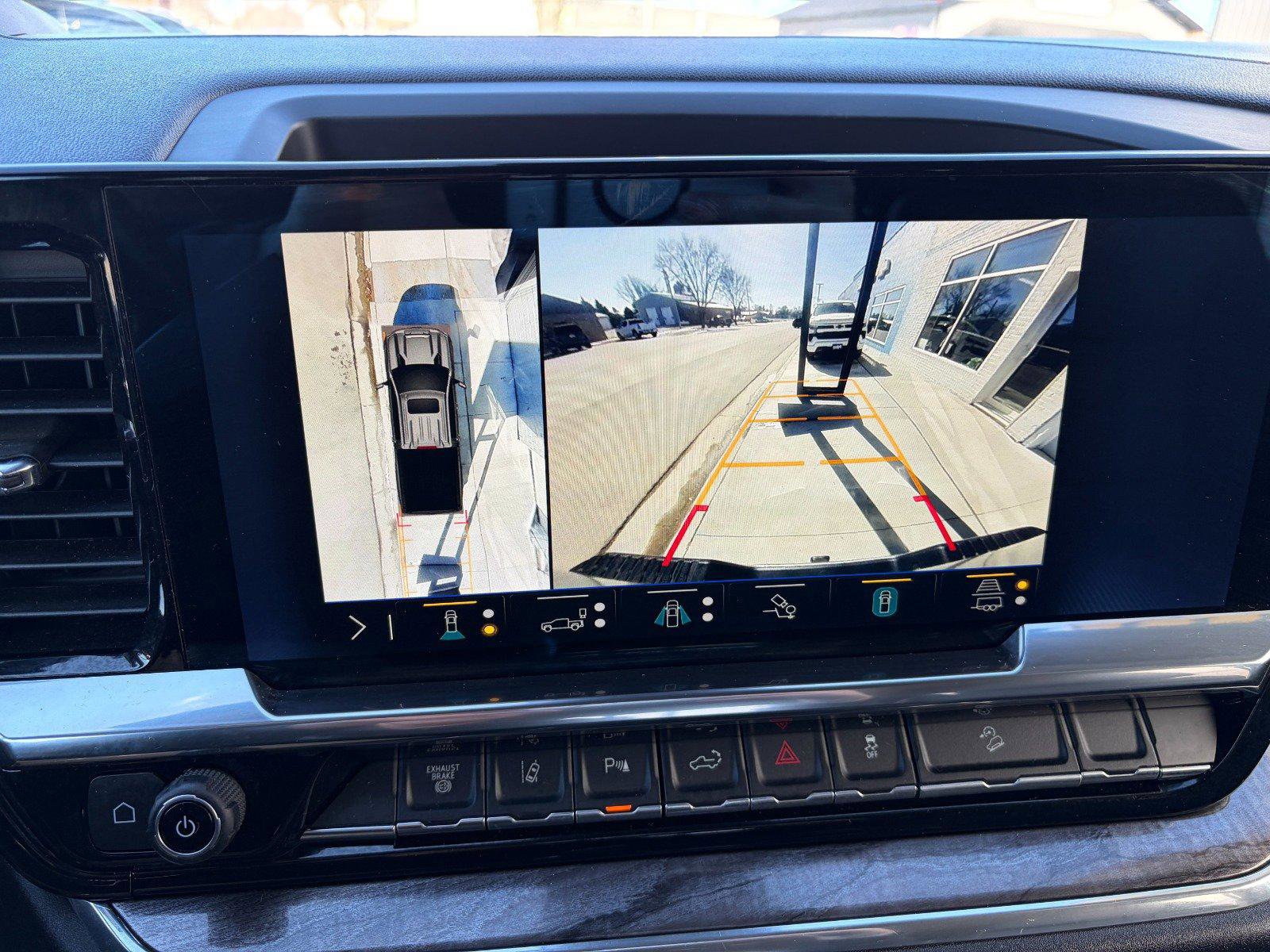 Used 2024 Chevrolet Silverado 2500 LTZ w/ LTZ Plus Package image 15