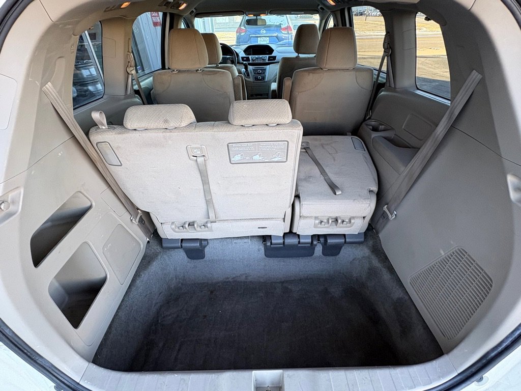 Used 2016 Honda Odyssey LX image 13
