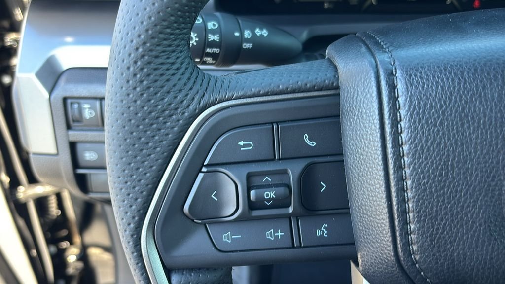 New 2026 Toyota Tacoma TRD Off-Road AWD/4WD image 17
