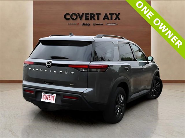 Used 2024 Nissan Pathfinder SV image 5