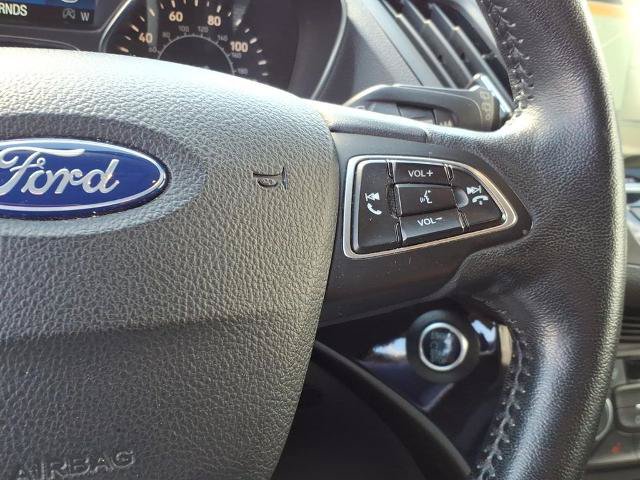 Certified 2019 Ford Escape Titanium w/ U9j03 - Titanium Tow Package AWD/4WD image 22