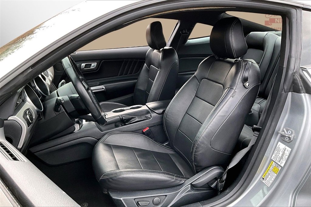 Used 2023 Ford Mustang Premium image 19