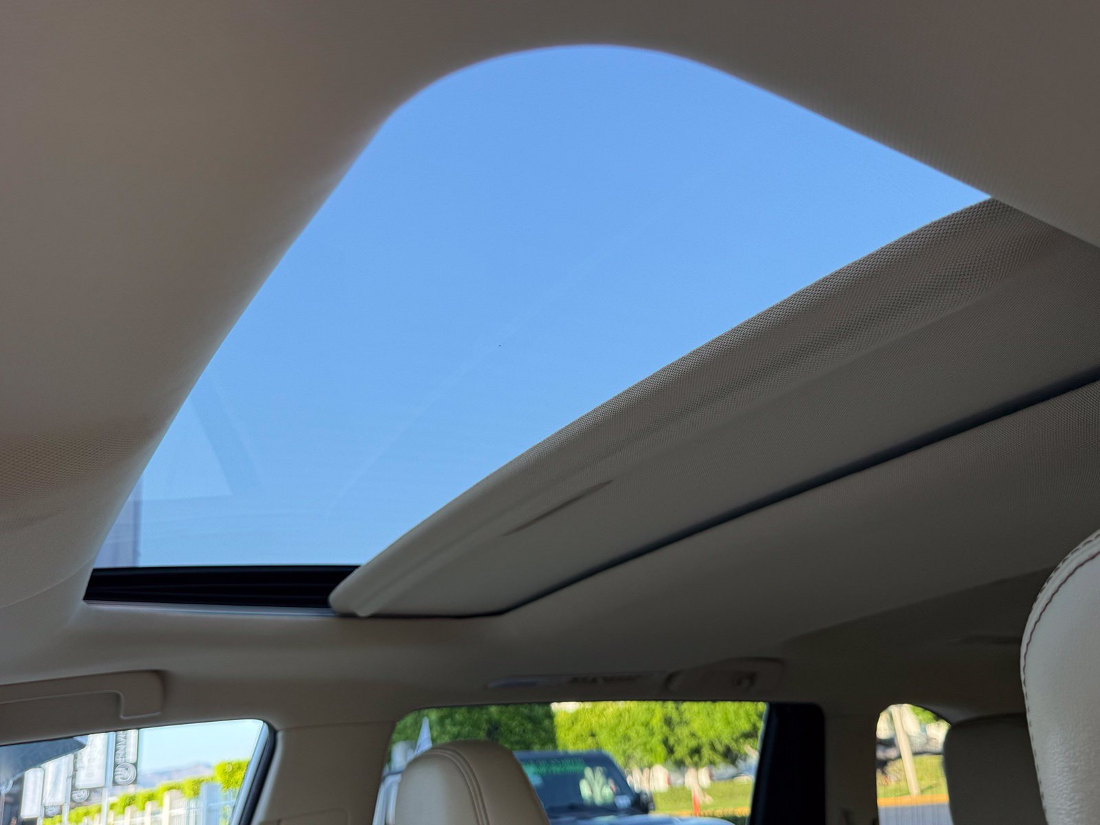 Used 2018 Toyota Highlander XLE FWD image 26