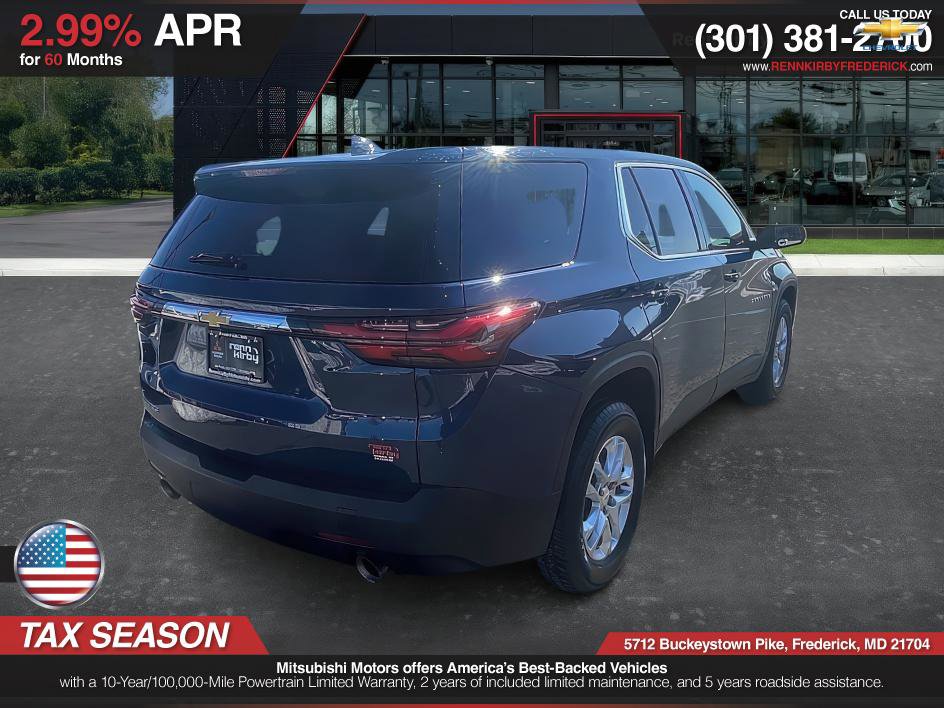 Used 2023 Chevrolet Traverse LS image 8