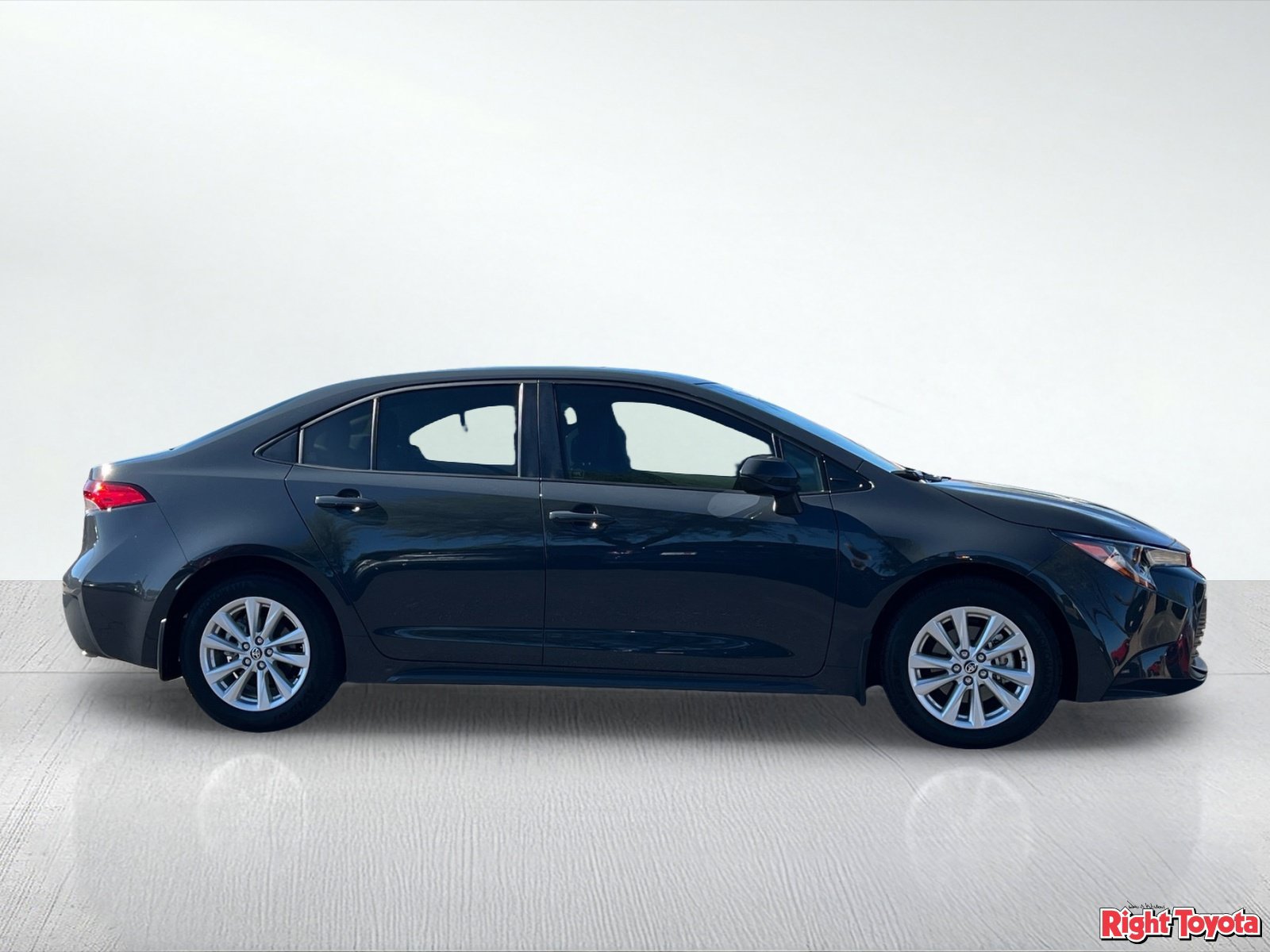 Certified 2026 Toyota Corolla LE w/ LE Premium Package FWD image 8