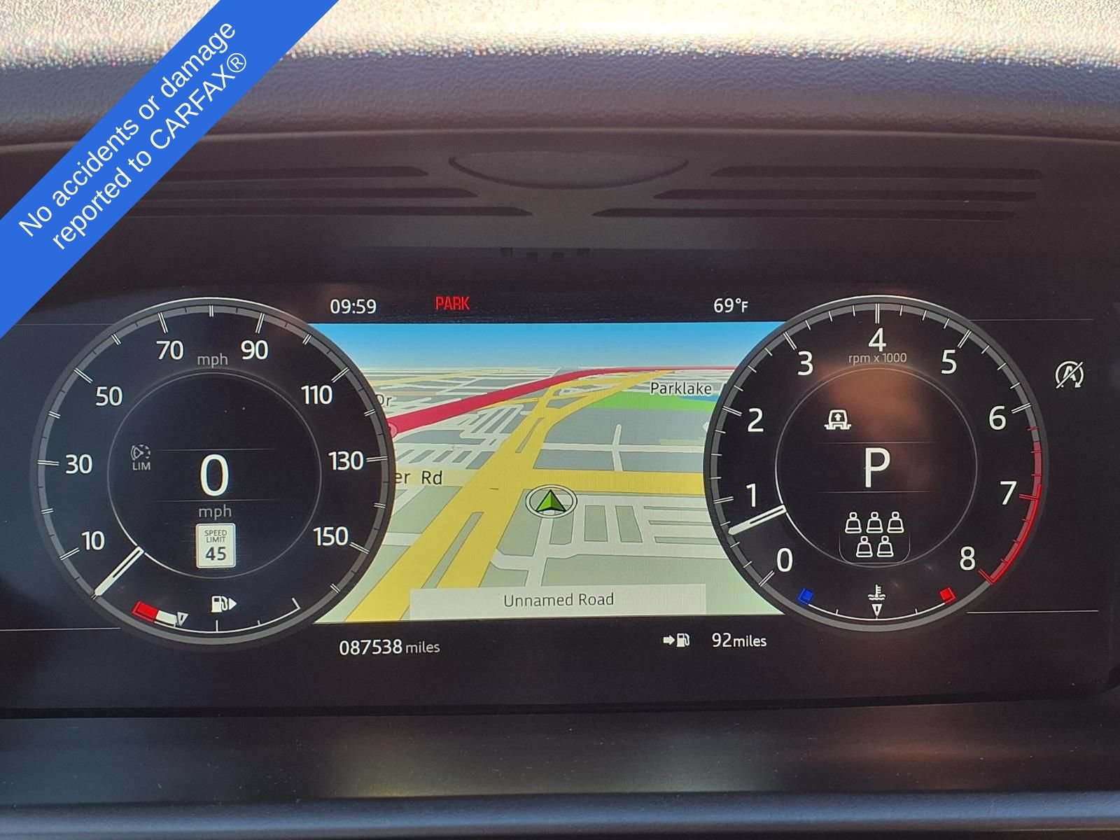 Used 2020 Land Rover Discovery Landmark AWD/4WD image 21