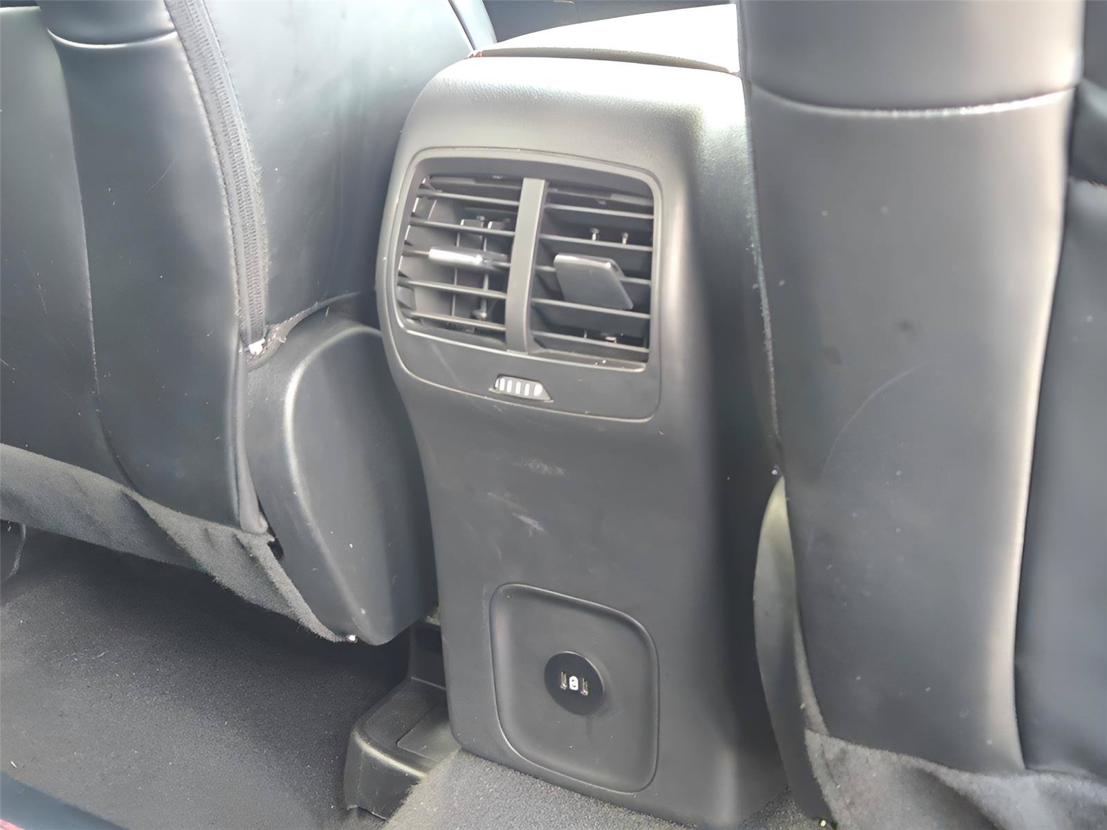 Used 2024 Ford Escape ST-Line FWD image 9
