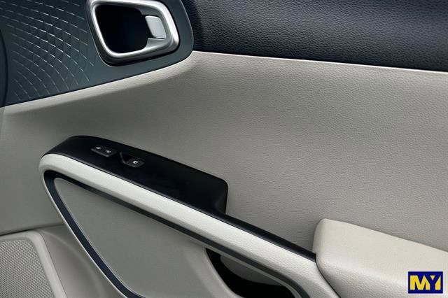 Used 2023 Kia Soul EX image 20