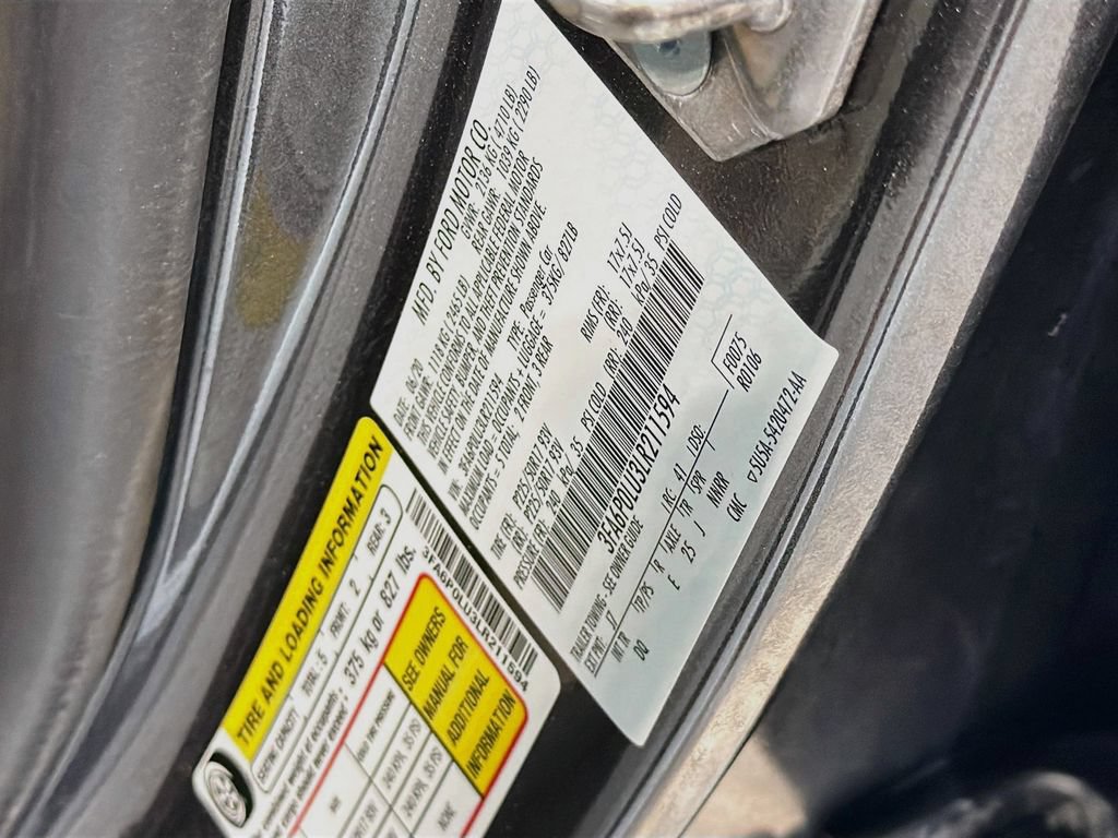 Used 2020 Ford Fusion SE FWD image 32