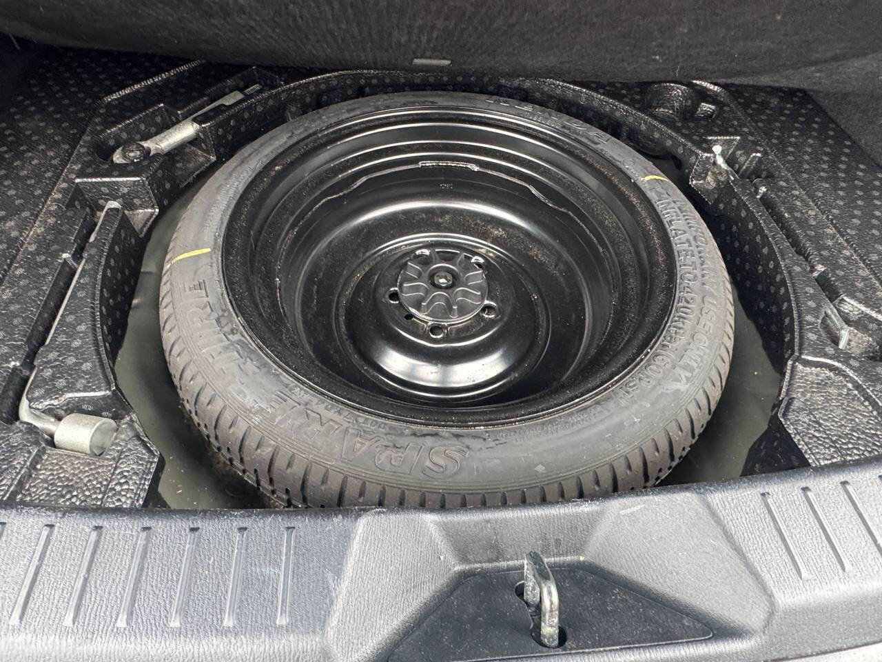 Used 2015 MAZDA MAZDA3 i Touring w/ Technology Package image 22