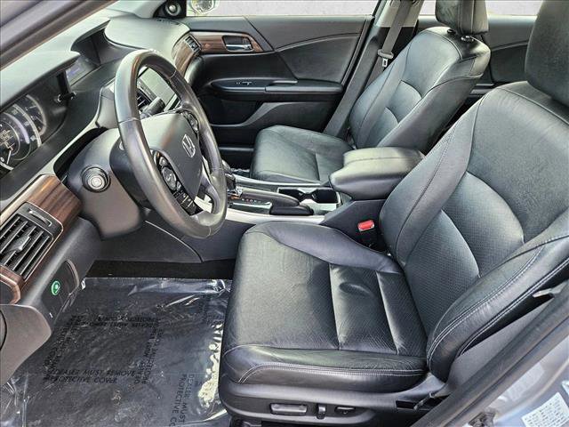 Used 2016 Honda Accord EX-L image 16