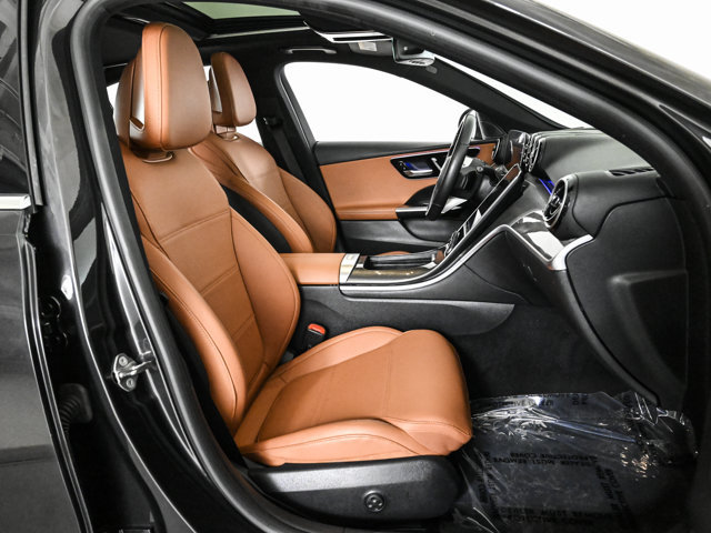 Used 2022 Mercedes-Benz C 300 4MATIC Sedan image 22