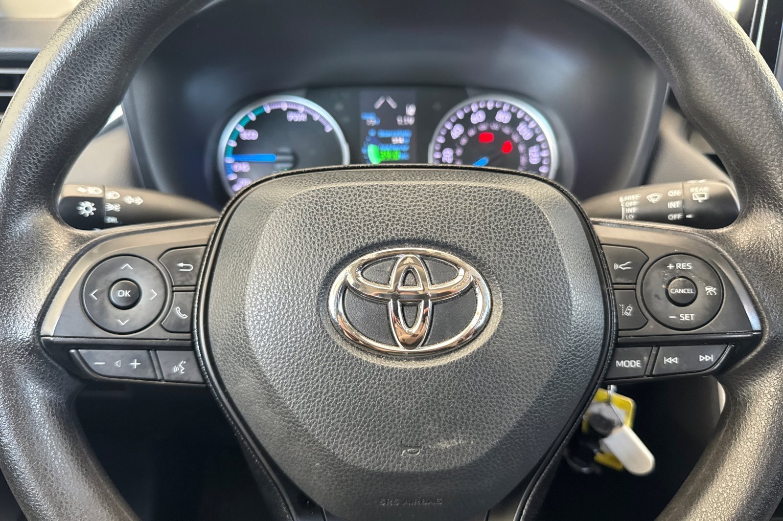 Certified 2021 Toyota RAV4 LE AWD/4WD image 21