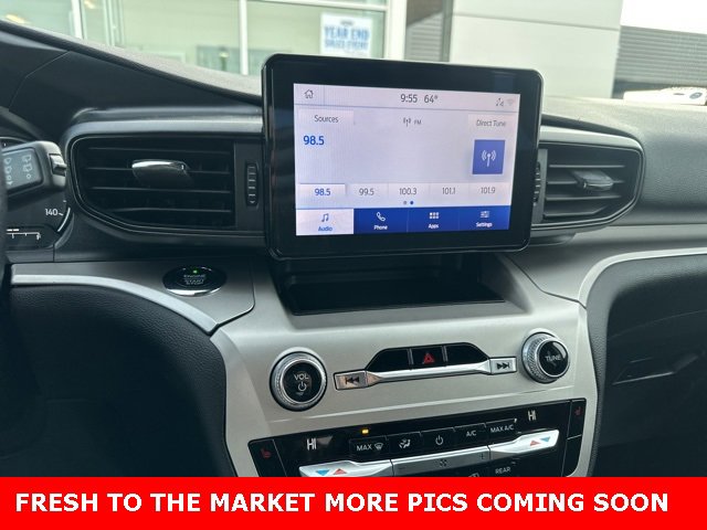 Used 2021 Ford Explorer XLT image 6