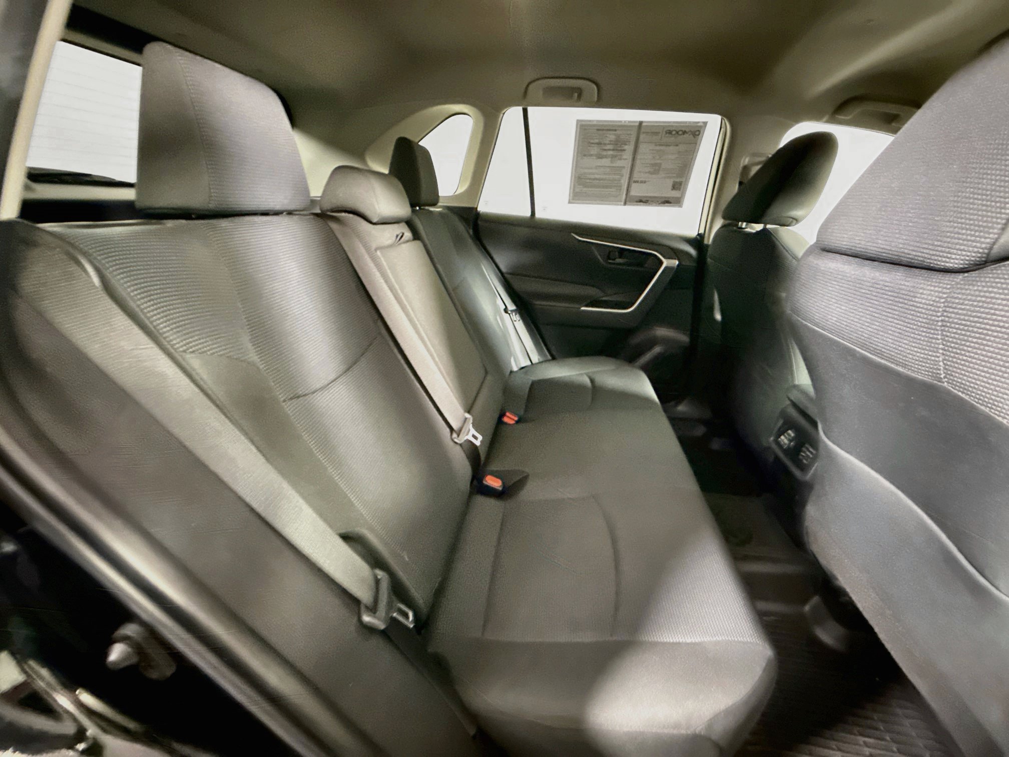 Used 2024 Toyota RAV4 LE AWD/4WD image 24