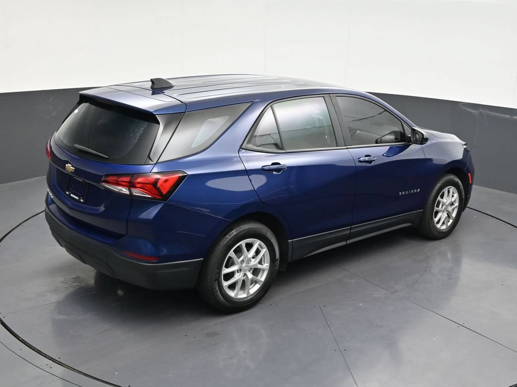 Used 2023 Chevrolet Equinox LS FWD image 19
