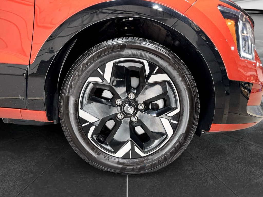 Used 2023 Kia Niro Wind w/ Wind Preserve Package FWD image 37