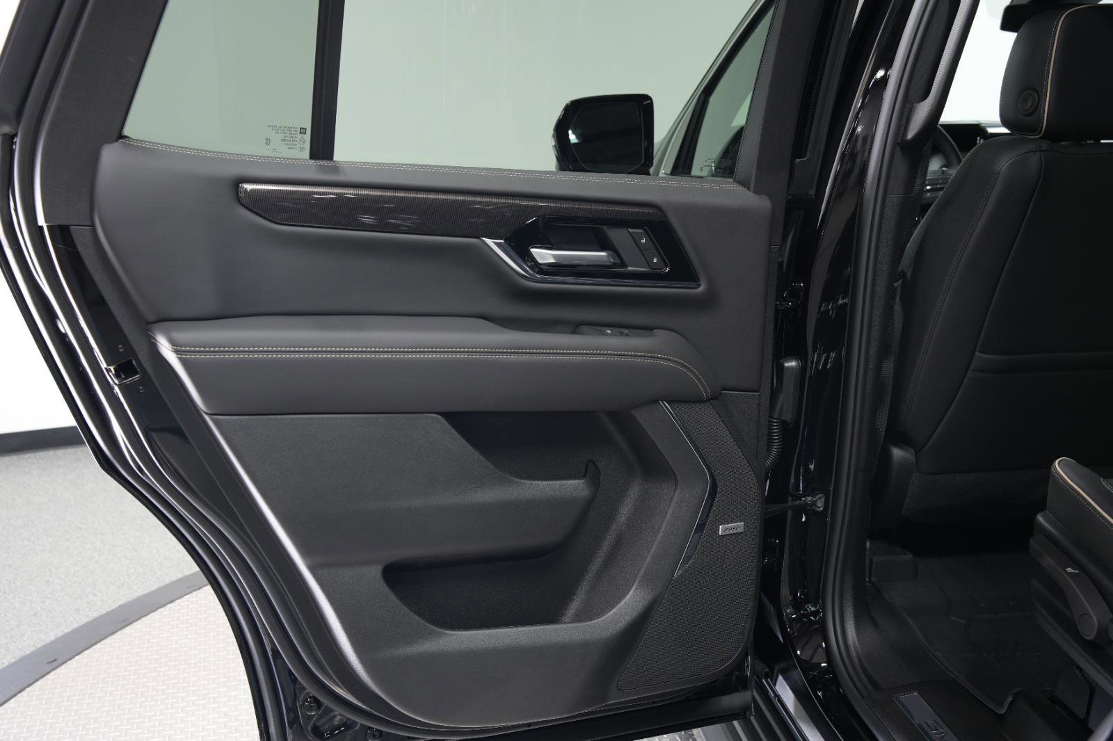 New 2026 GMC Yukon Elevation w/ LPO, Floor Liner Package image 21