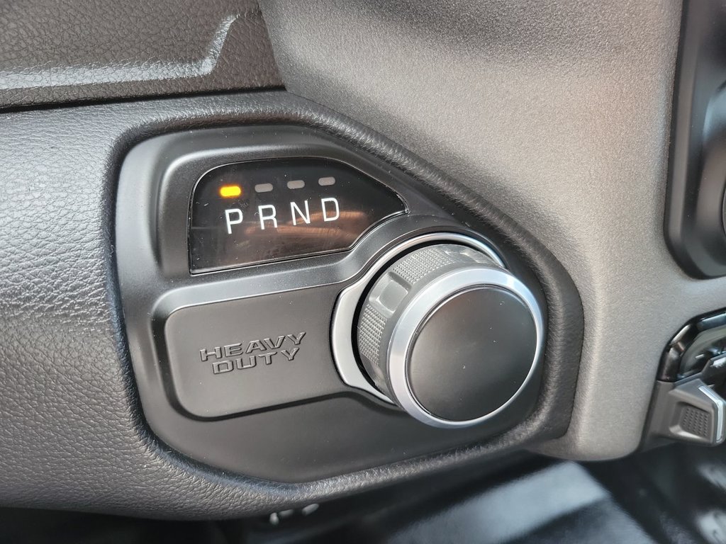 Used 2024 RAM 2500 Tradesman w/ Chrome Appearance Group AWD/4WD image 27